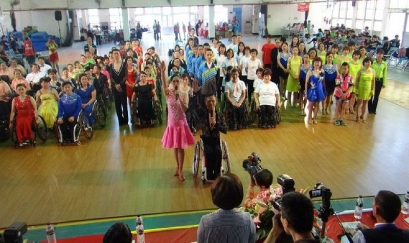 轮椅舞国手选拔 80组菁英北港竞技