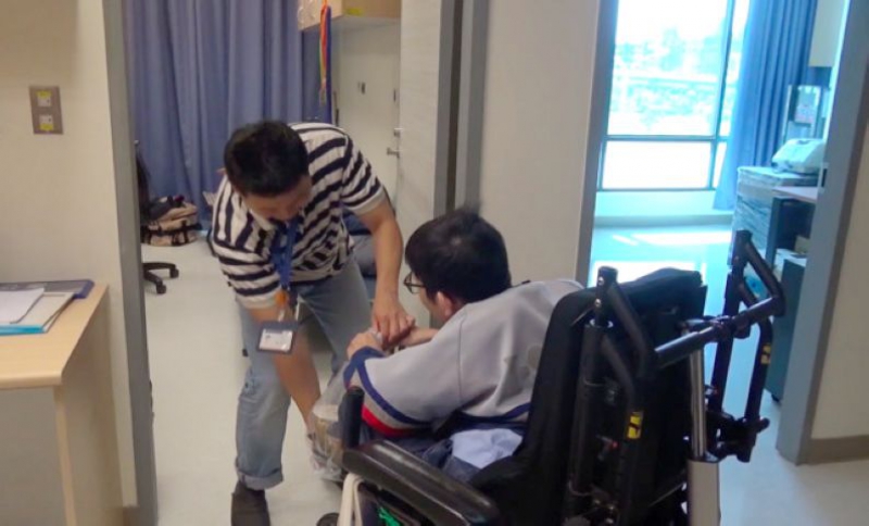 吳宗翰閒暇時也會至醫院做志工