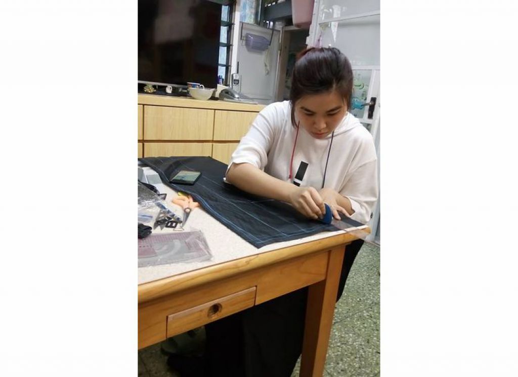 人生第一次裁布造衫