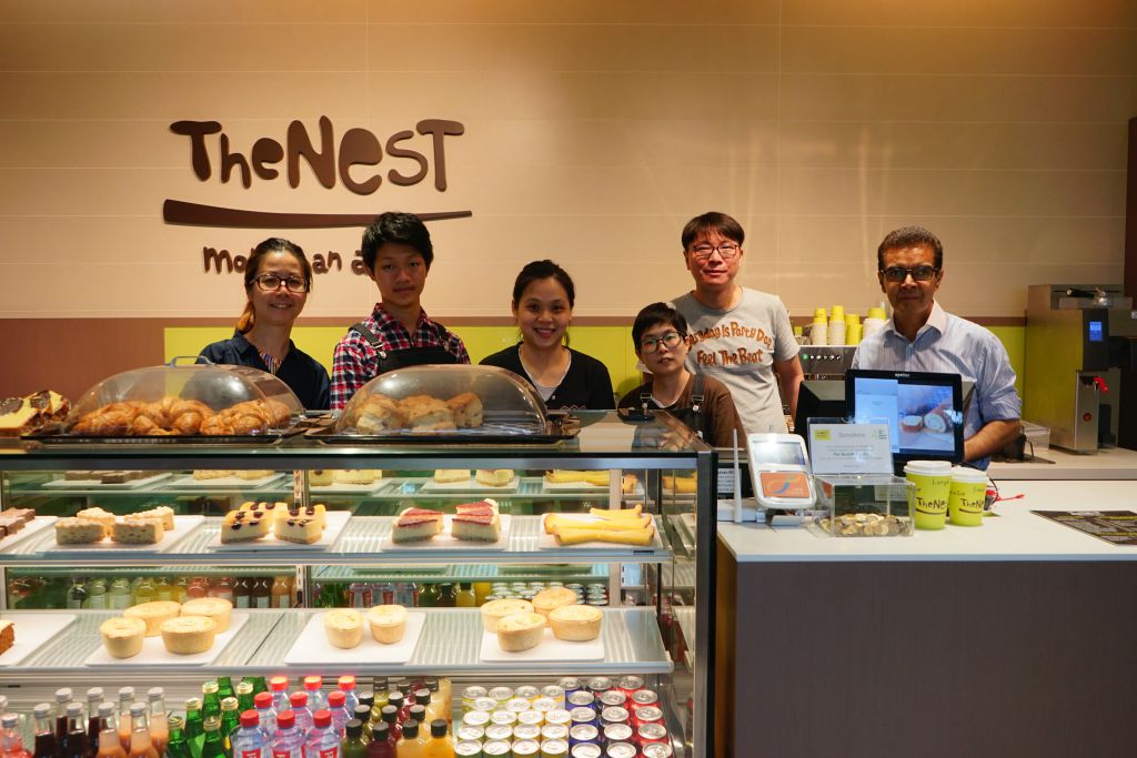 Project SHINE (少數族裔青少年職場共融體驗計劃)