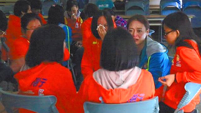 家長們在分享會互吐辛酸。