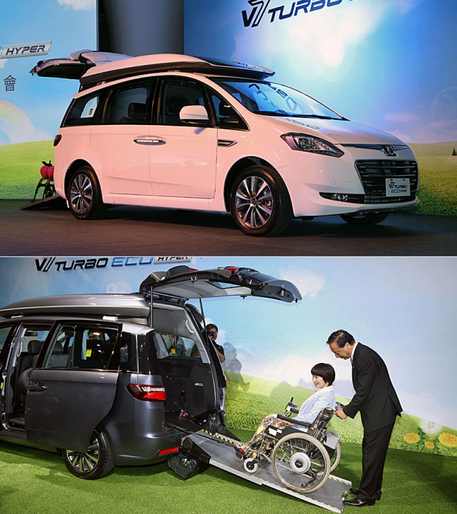 Luxgen 早在 2016 年時即已 M7 Turbo Eco Hyper 為基礎，推出進軍福祉市場的 V7 Turbo Eco Hyper 車款。