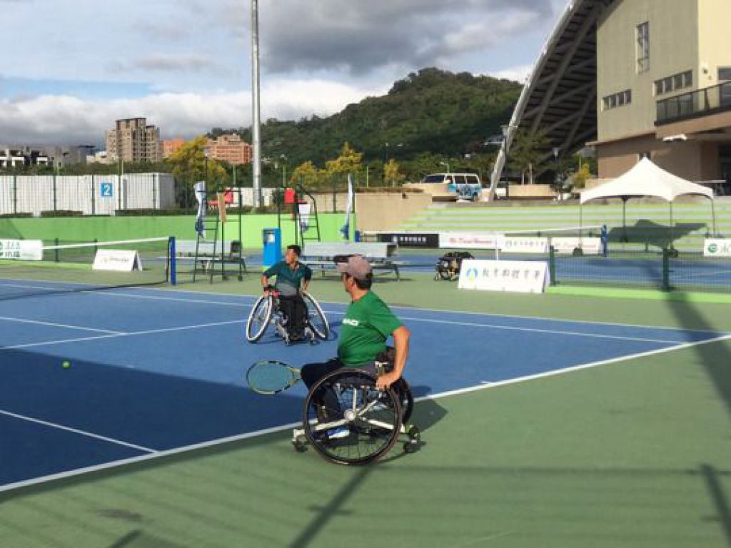国际网球总会授权帕运赛事 胜利杯轮椅网球台湾公开赛台中开打