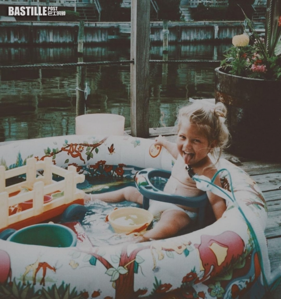 脊柱损伤女终生坐轮椅 永不言败遇真爱更如愿怀孕