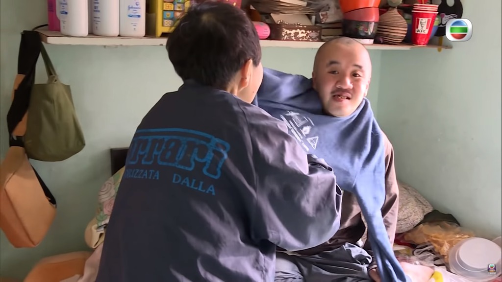 日常起居飲食由劉太打理。