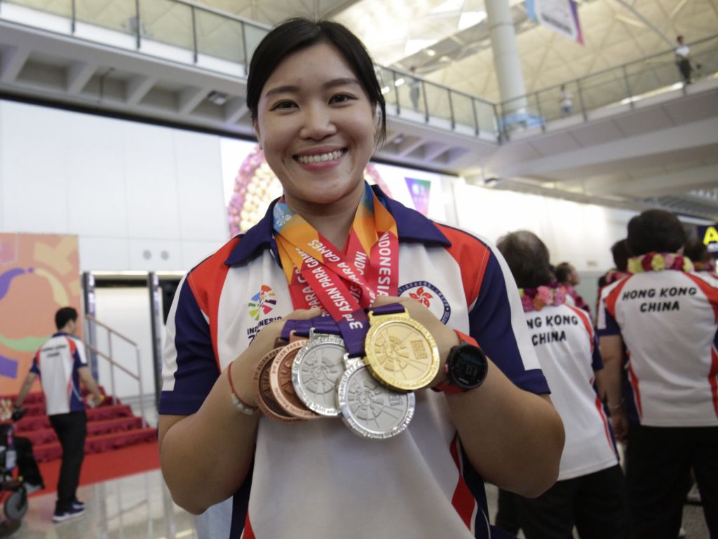 有「輪椅劍后」之稱的余翠怡。