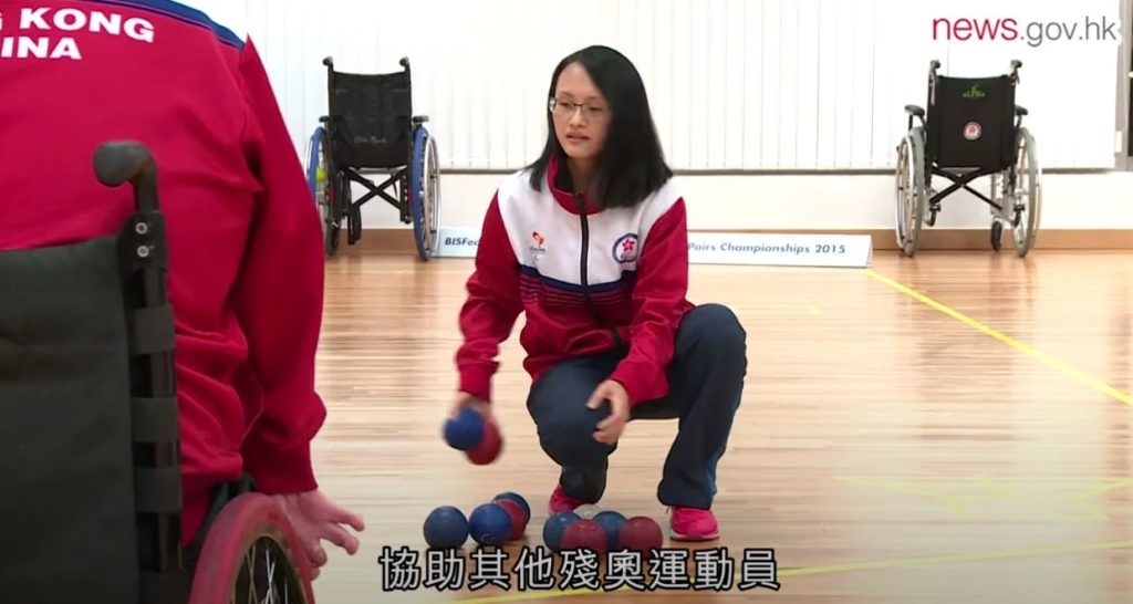 多得教练老婆不离不弃 努力实现对她的承诺。