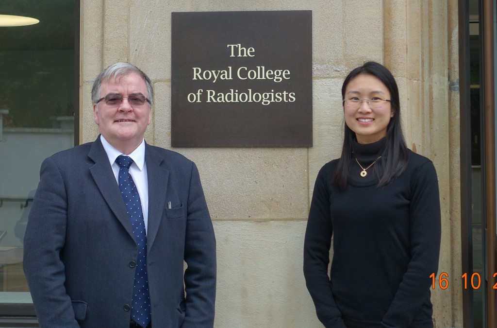 戴醫生遠赴英國皇家放射學院交流。