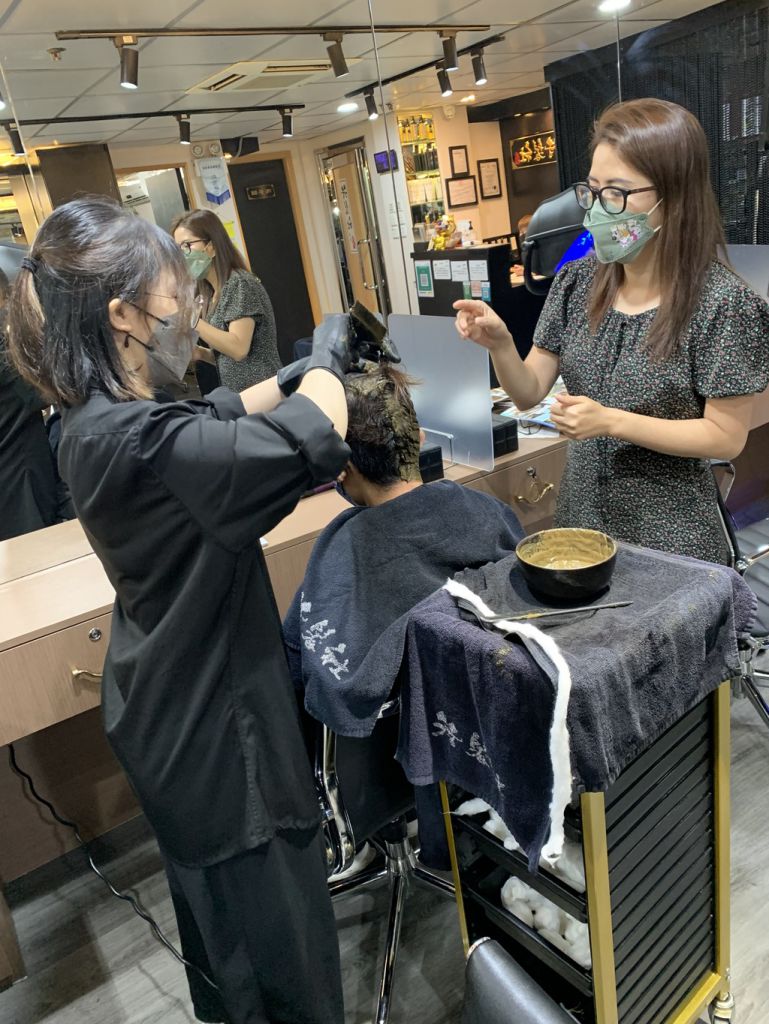 成立活髮社，希望令社會大眾認同聽障人士的工作能力，令他們有機會貢獻社會。